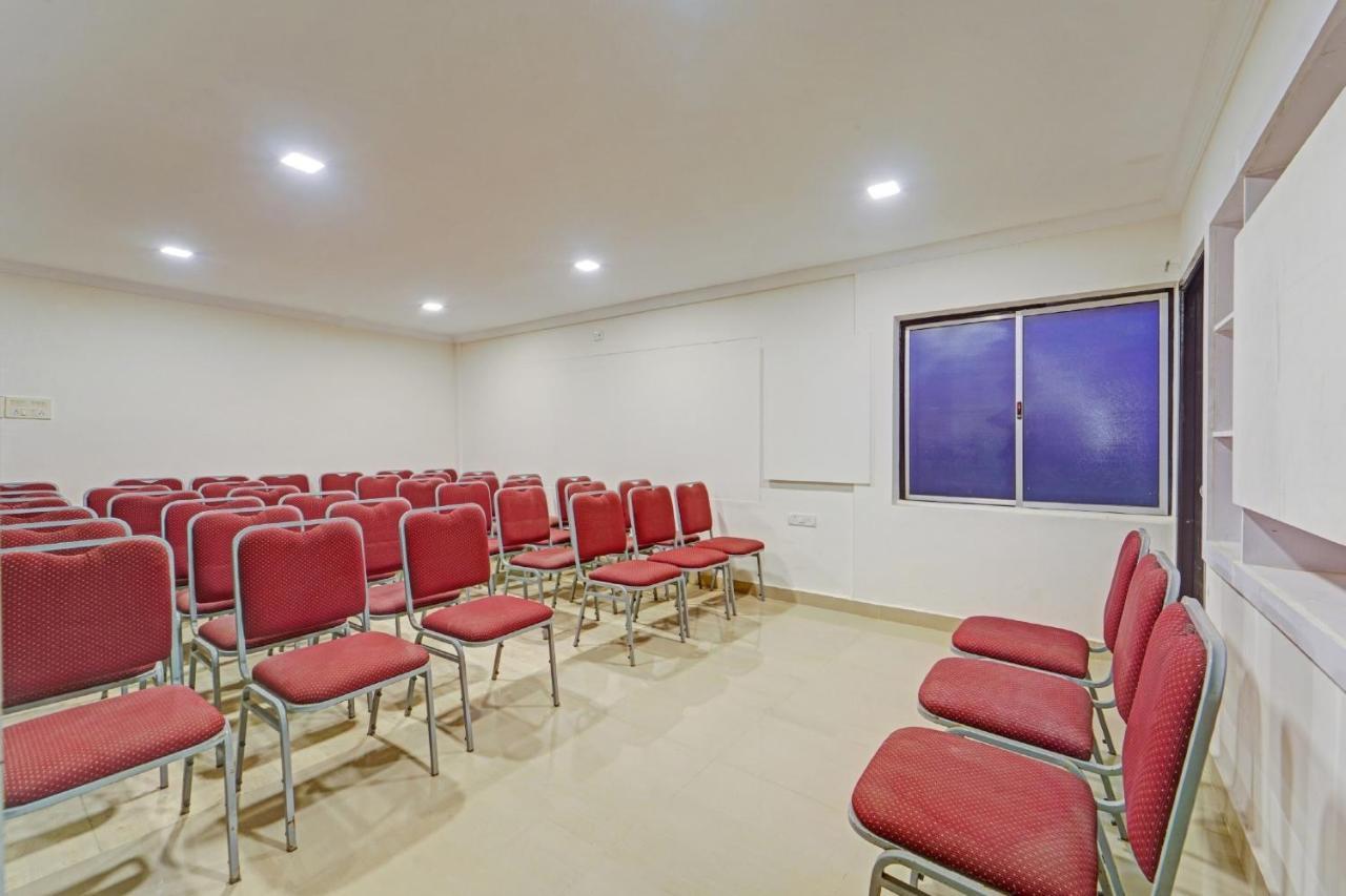Collection O Mount Road Rich Mount Near Marina Beach Hotel Chennai Exterior photo