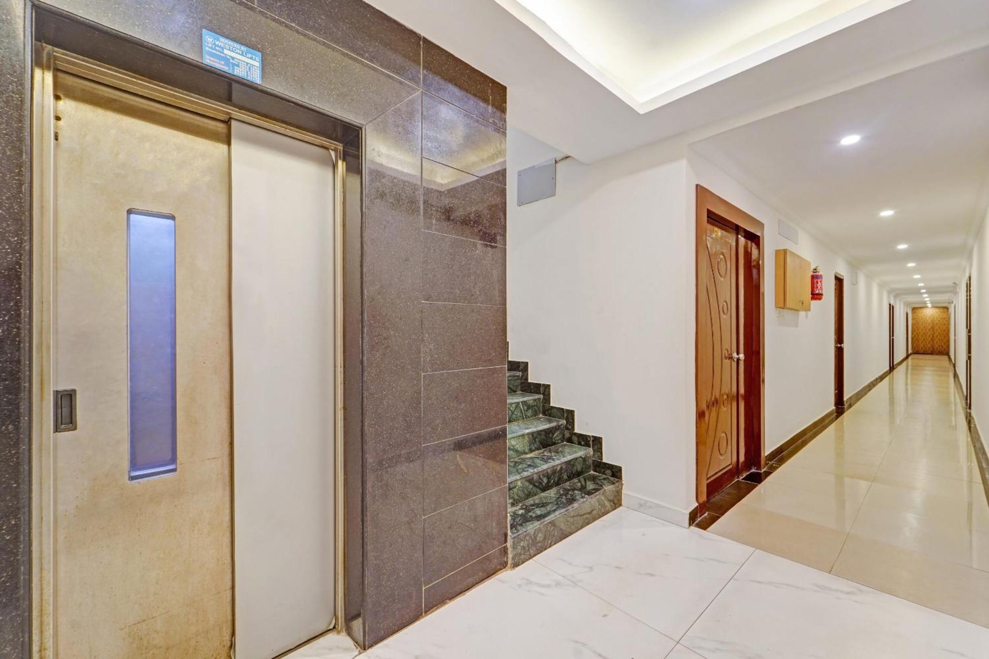 Collection O Mount Road Rich Mount Near Marina Beach Hotel Chennai Exterior photo